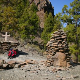 Hiking (walking - trekking)